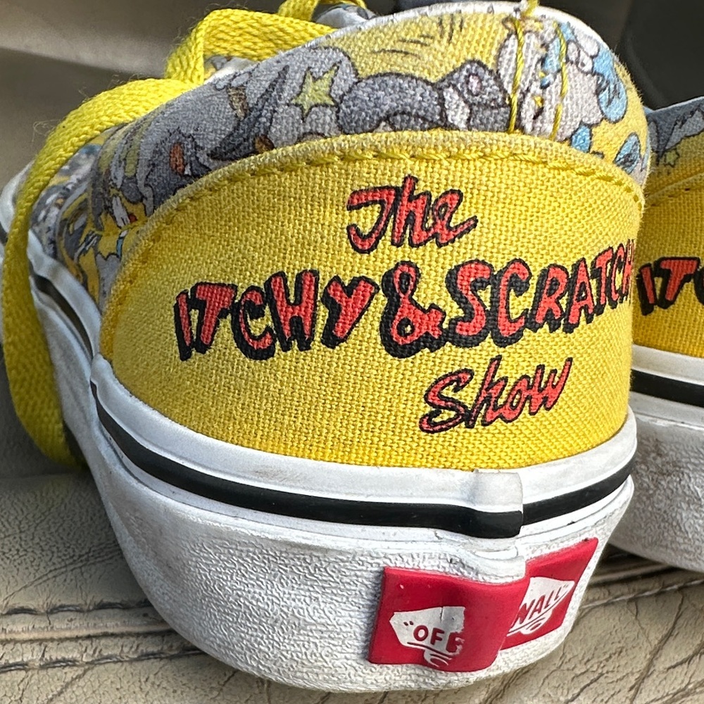 Vans Kids Simpson Cartoon Print Sneakers - Yellow and Gray men's 4.0 women 5.5 - Picture 3 of 10